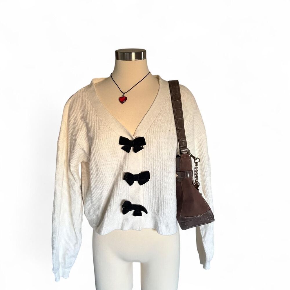 Old-navy Women's Cream and White Cardigan